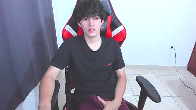 Snapshot of eren_188 chatting on 10.11.25 eren 188 online show from 10.11.25