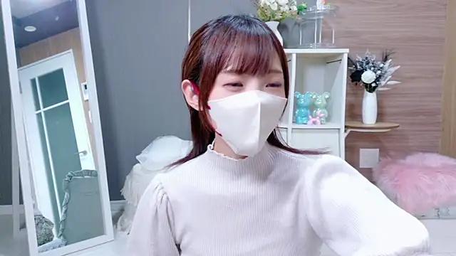 Snapshot of Mio-xoxo chatting on 09.25.25 Mio-xoxo online show from 09.25.25