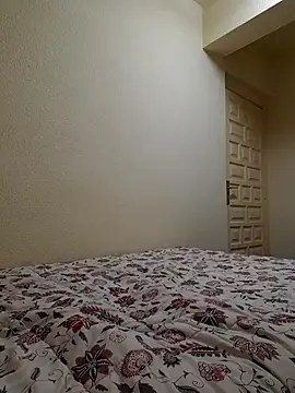 Maudjul1 online show from 09.29.25