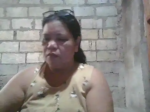 Snapshot of xxbernxxx chatting on 09.23.25 xxbernxxx online show from 09.23.25