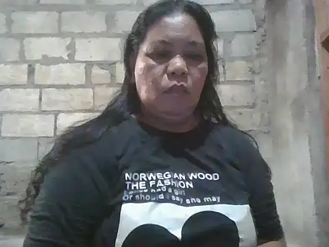 Snapshot of xxbernxxx chatting on 09.25.25 xxbernxxx online show from 09.25.25