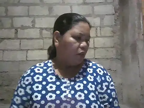 Snapshot of xxbernxxx chatting on 09.28.25 xxbernxxx online show from 09.28.25