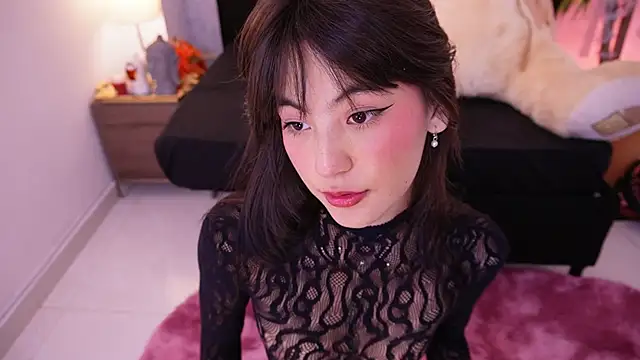 Aitana Jhons online show from 10.26.25