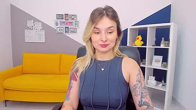 LilFleurish online show from 03.10.26