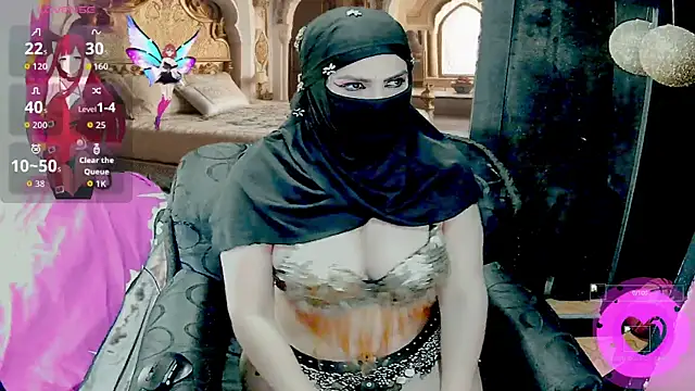 Snapshot of SultanaLayla chatting on 10.03.25 SultanaLayla online show from 10.03.25