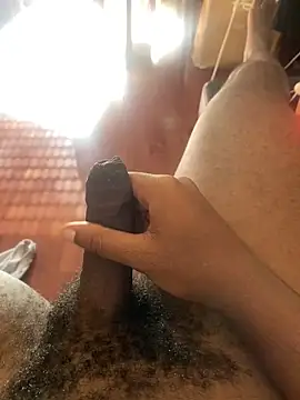 Snapshot of blackboy_51100 chatting on 09.19.25 blackboy 51100 online show from 09.19.25