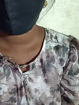 Snapshot of Sridevitelugu chatting on 09.30.25 Sridevitelugu online show from 09.30.25