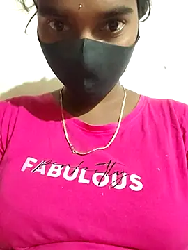 Snapshot of Sridevitelugu chatting on 10.19.25 Sridevitelugu online show from 10.19.25