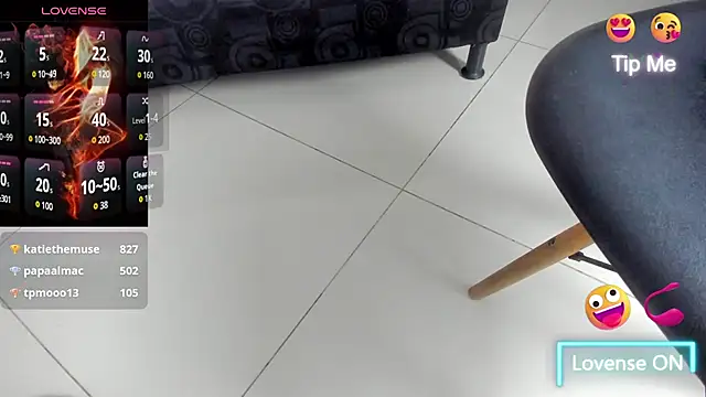 Snapshot of sweet__vanessa1 chatting on 09.15.25 sweet vanessa1 online show from 09.15.25