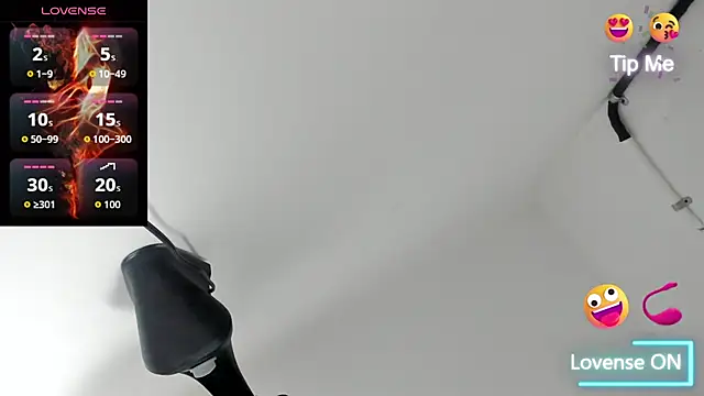 Snapshot of sweet__vanessa1 chatting on 09.17.25 sweet vanessa1 online show from 09.17.25