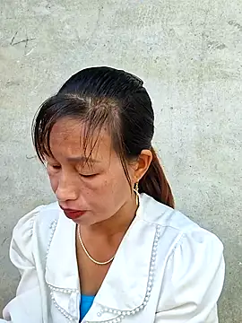 Snapshot of ngocngoc_cute chatting on 10.05.25 ngocngoc cute online show from 10.05.25