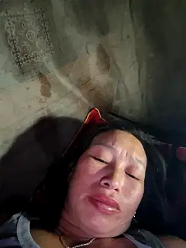 Snapshot of ngocngoc_cute chatting on 10.15.25 ngocngoc cute online show from 10.15.25