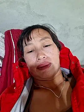 Snapshot of ngocngoc_cute chatting on 10.22.25 ngocngoc cute online show from 10.22.25