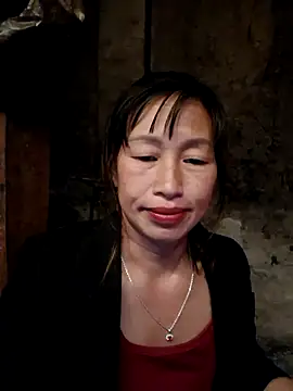 Snapshot of ngocngoc_cute chatting on 10.27.25 ngocngoc cute online show from 10.27.25