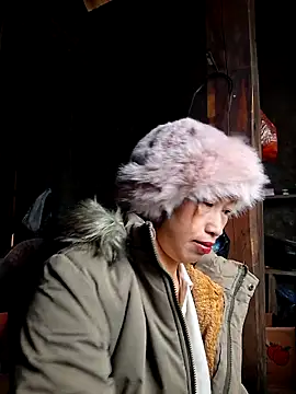 Snapshot of ngocngoc_cute chatting on 11.05.25 ngocngoc cute online show from 11.05.25