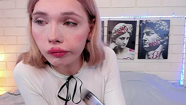 Blondy Fina online show from 09.16.25