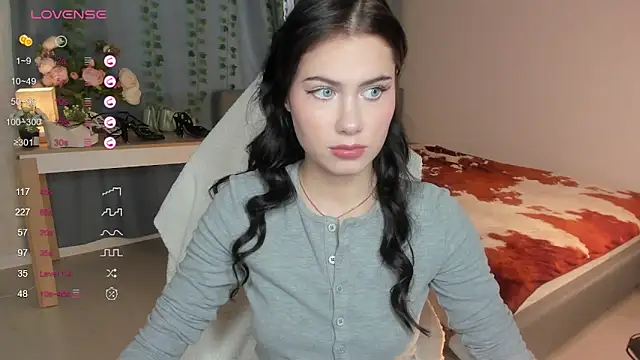 Vanellopes online show from 10.30.25