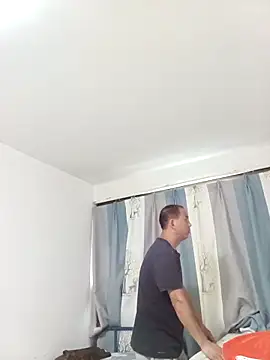 CWQ123 online show from 09.27.25