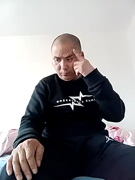 CWQ123 online show from 12.17.25