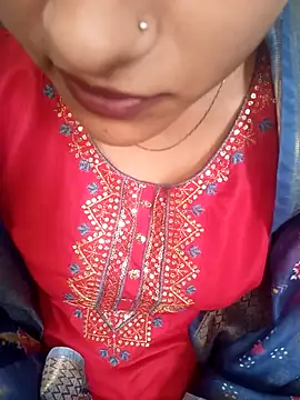 Snapshot of Neha_Tyagi chatting on 10.26.25 Neha Tyagi online show from 10.26.25