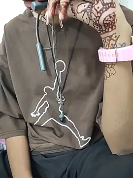 Snapshot of Anjana_Lovely chatting on 10.21.25 Anjana Lovely online show from 10.21.25