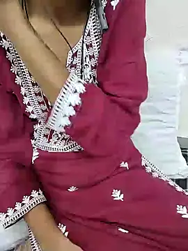 Snapshot of Anjana_Lovely chatting on 10.25.25 Anjana Lovely online show from 10.25.25