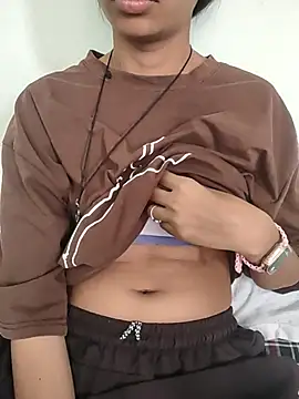 Snapshot of Anjana_Lovely chatting on 10.27.25 Anjana Lovely online show from 10.27.25