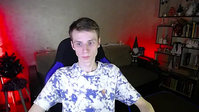 Snapshot of yes_cute_boy_ chatting on 01.09.26 yes cute boy online show from 01.09.26