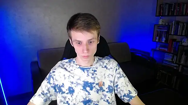 Snapshot of yes_cute_boy_ chatting on 02.09.26 yes cute boy online show from 02.09.26