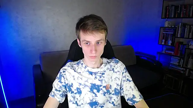 Snapshot of yes_cute_boy_ chatting on 02.10.26 yes cute boy online show from 02.10.26