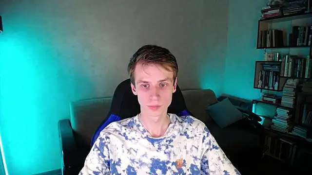 Snapshot of yes_cute_boy_ chatting on 02.25.26 yes cute boy online show from 02.25.26