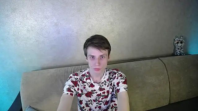 Snapshot of yes_cute_boy_ chatting on 03.14.26 yes cute boy online show from 03.14.26