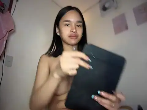 lelasohna online show from 04.18.26