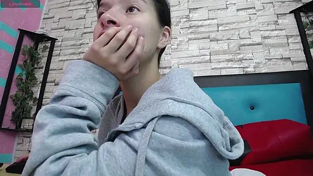 maily can online show from 09.10.25