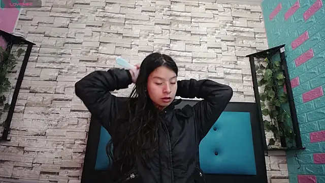 maily can online show from 09.18.25