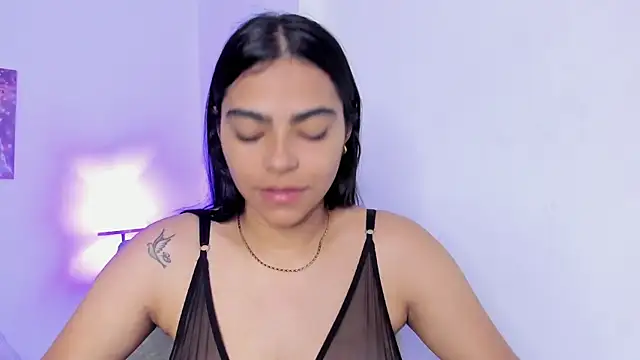 Snapshot of shizuka_84 chatting on 10.21.25 shizuka 84 online show from 10.21.25