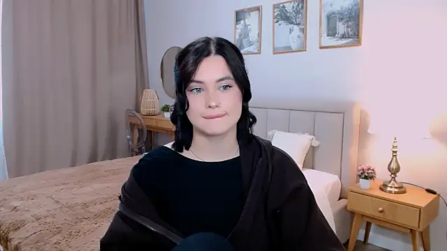 lil angel  online show from 01.16.26