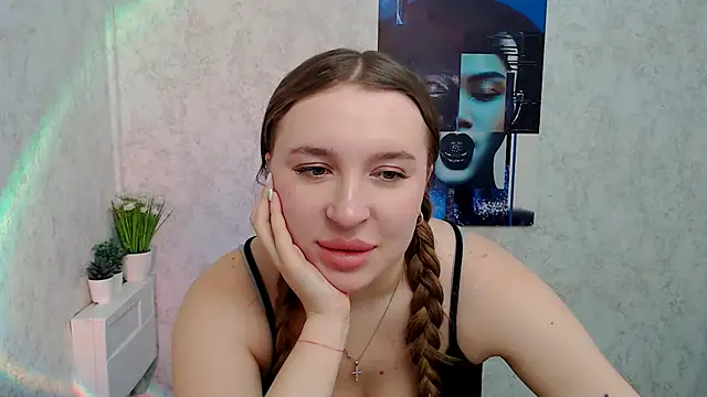 JuliaTopp  online show from 02.11.26