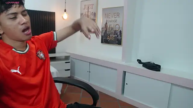 markbowie online show from 11.30.25