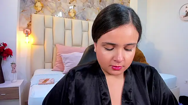 Snapshot of cloe_galee chatting on 02.09.26 cloe galee online show from 02.09.26