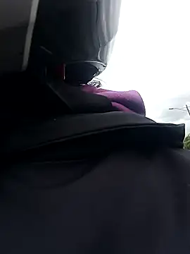 Foxxy Doll online show from 10.14.25