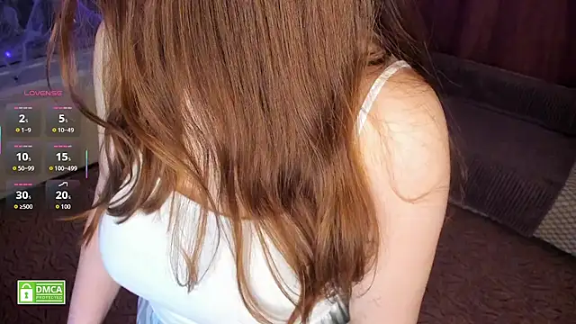 Snapshot of blessme_G chatting on 11.05.25 blessme G online show from 11.05.25