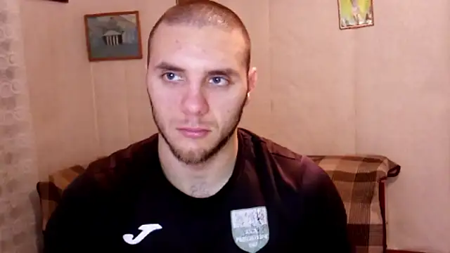 Snapshot of Jordan1Dior chatting on 11.11.25 Jordan1Dior online show from 11.11.25