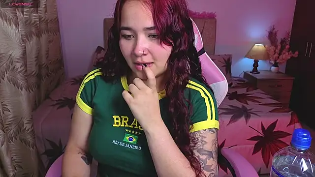 Leakitten online show from 11.13.25