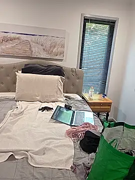 iamthepublickmasterbater online show from 04.15.26