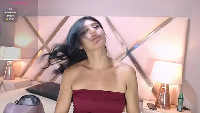 VioletLux online show from 10.03.25