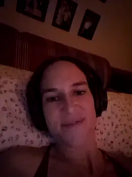 Snapshot of forbiddenbabygirl chatting on 11.05.25 forbiddenbabygirl online show from 11.05.25