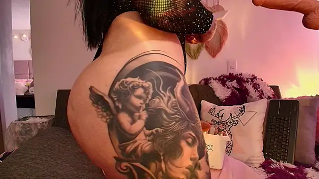 Claiborne Morris online show from 11.30.25