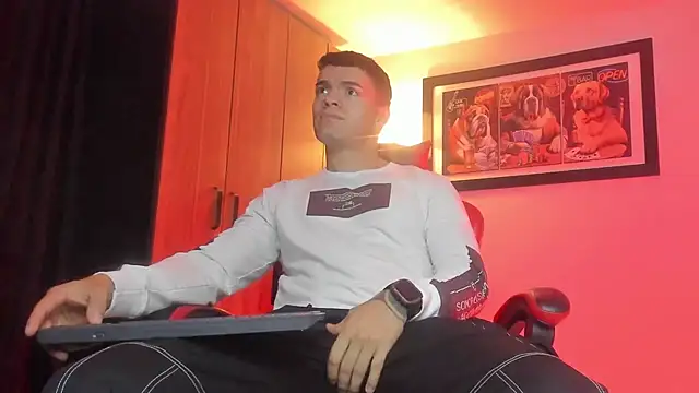 ALPHA DOMINUS  online show from 01.15.26