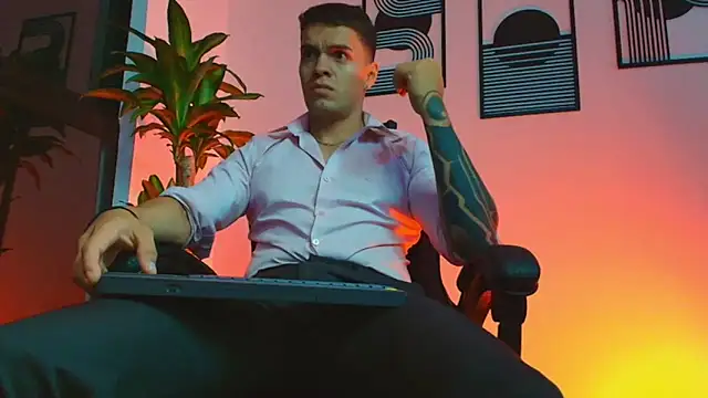 ALPHA DOMINUS  online show from 03.21.26